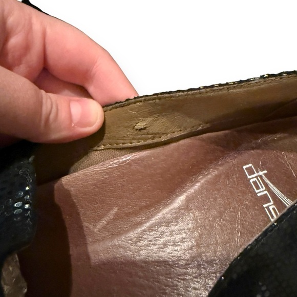 Dansko Farah Black Leather Lizard Reptile Embossed‎ Slip On Loafers Clogs Sz 41 - Picture 12 of 15